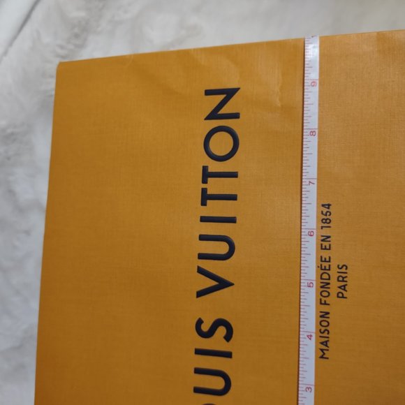 LOUIS VUITTON Gift Box/Dust Bag/Gift Tag/Ribbon Bundle - Picture 8 of 16
